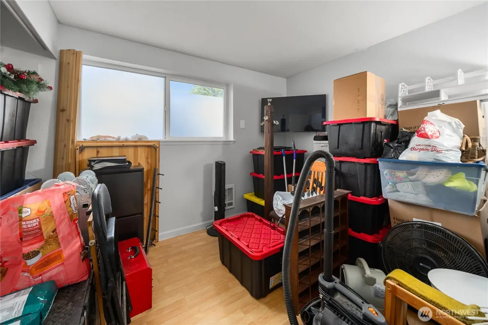 32304 4th Place S #R1 Federal Way, WA 98003