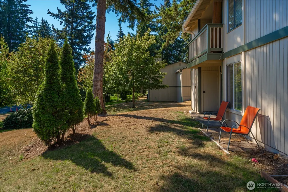 32304 4th Place S #R1 Federal Way, WA 98003