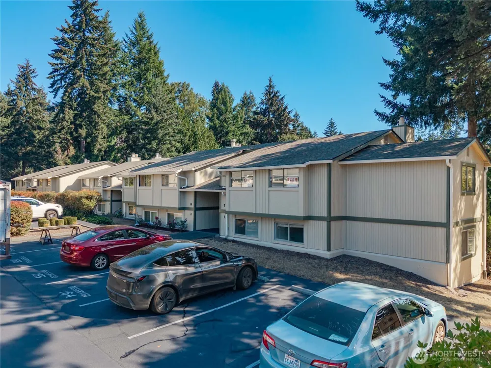 32304 4th Place S #R1 Federal Way, WA 98003