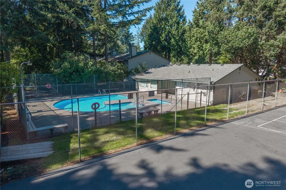 32304 4th Place S #R1 Federal Way, WA 98003