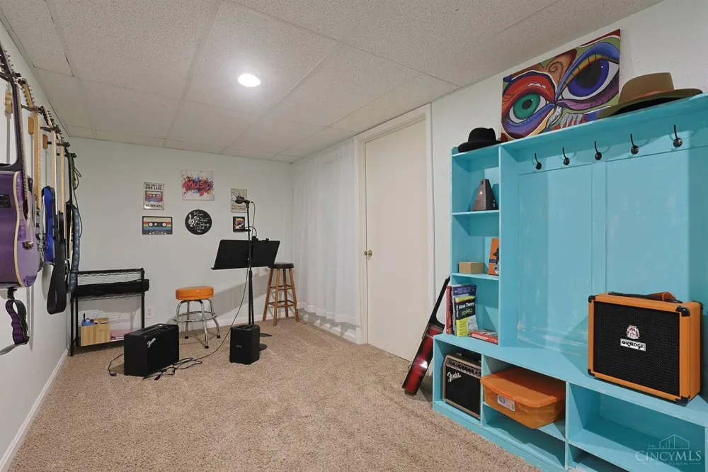 2352 Judd Drive Lawrenceburg, IN 47025