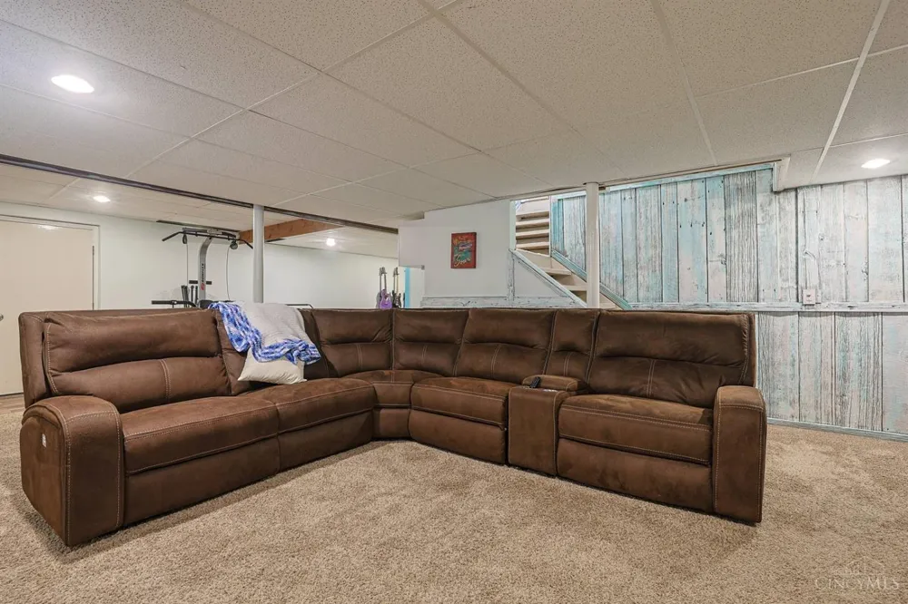 2352 Judd Drive Lawrenceburg, IN 47025