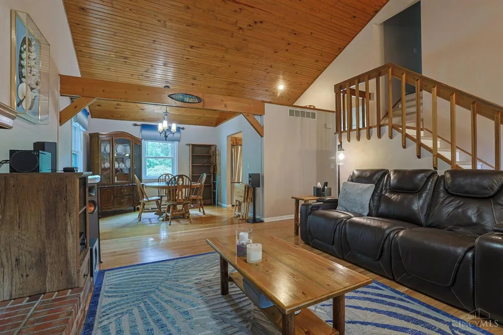 2352 Judd Drive Lawrenceburg, IN 47025