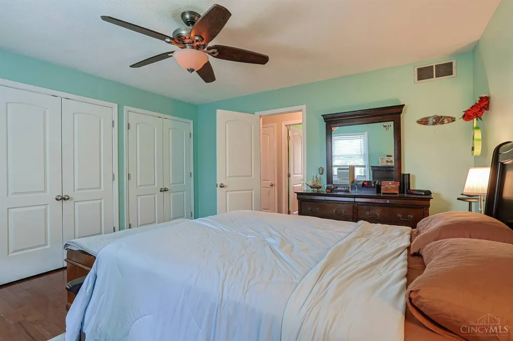 2352 Judd Drive Lawrenceburg, IN 47025