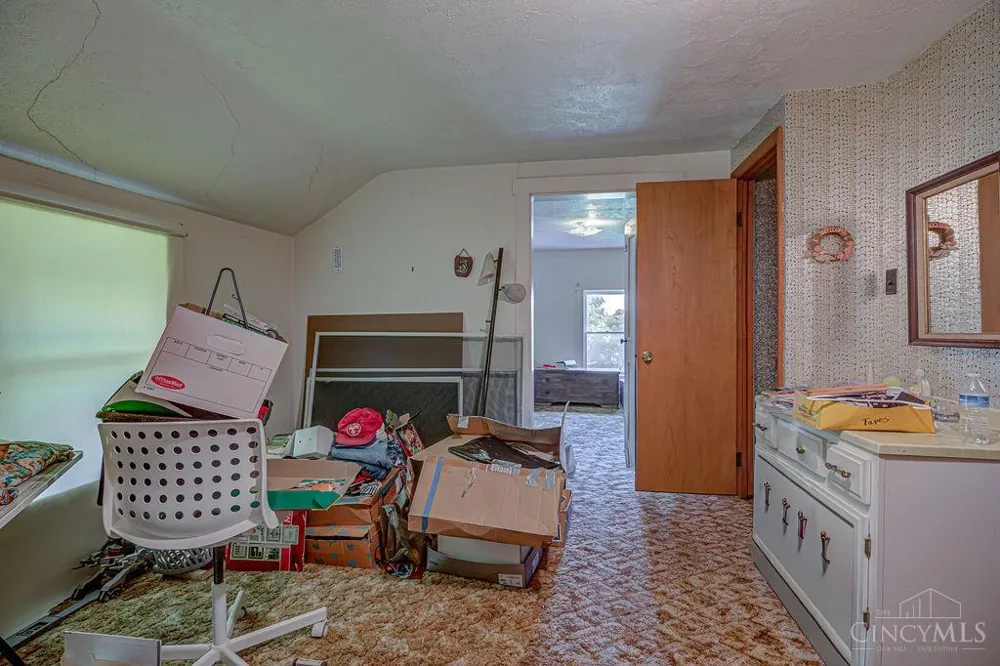 1290 St Rt 725 Somers, OH 45311