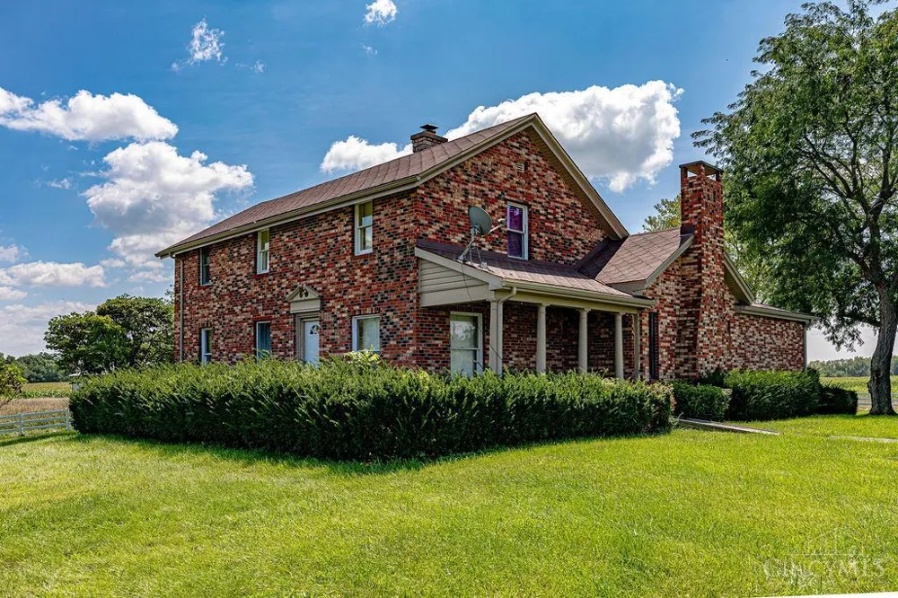 1290 St Rt 725 Somers, OH 45311