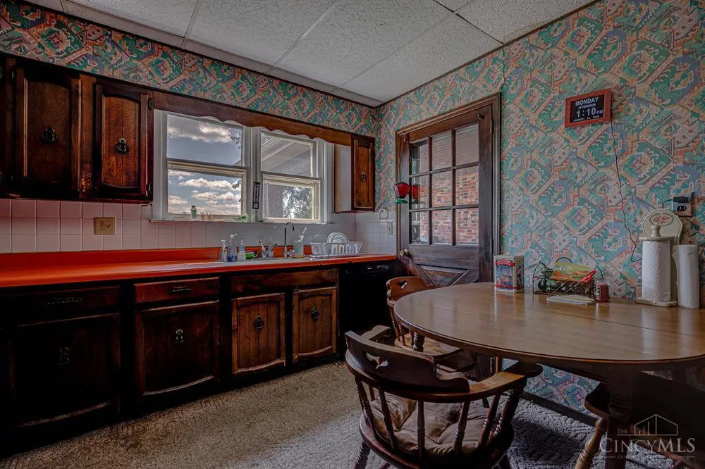 1290 St Rt 725 Somers, OH 45311