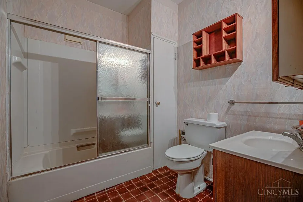 1290 St Rt 725 Somers, OH 45311