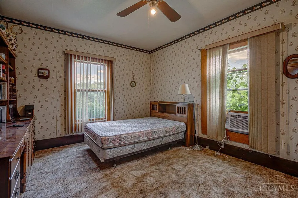 1290 St Rt 725 Somers, OH 45311