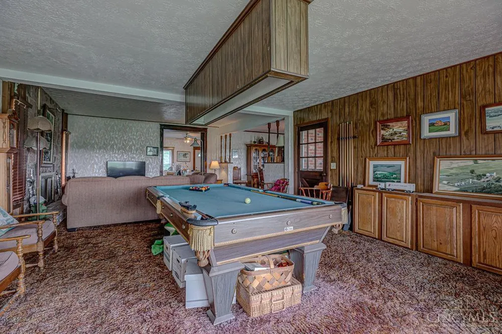 1290 St Rt 725 Somers, OH 45311