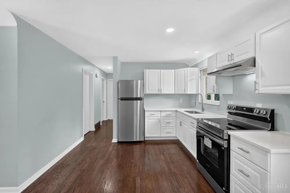6714 Devonwood Drive North College Hill, OH 45224