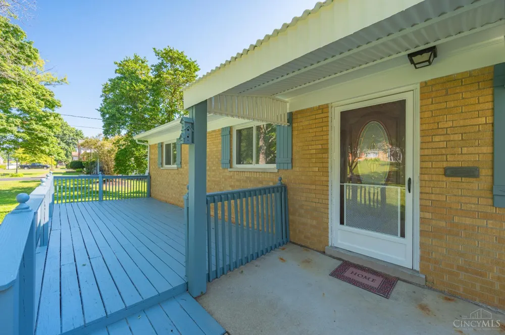 6714 Devonwood Drive North College Hill, OH 45224