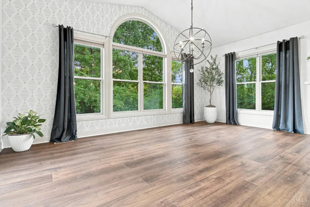 5793 Ferdinand Drive West Chester, OH 45069