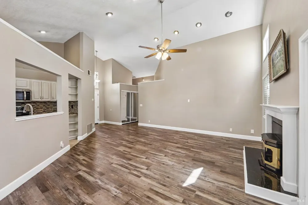 508 Poppy Circle Benicia, CA 94510