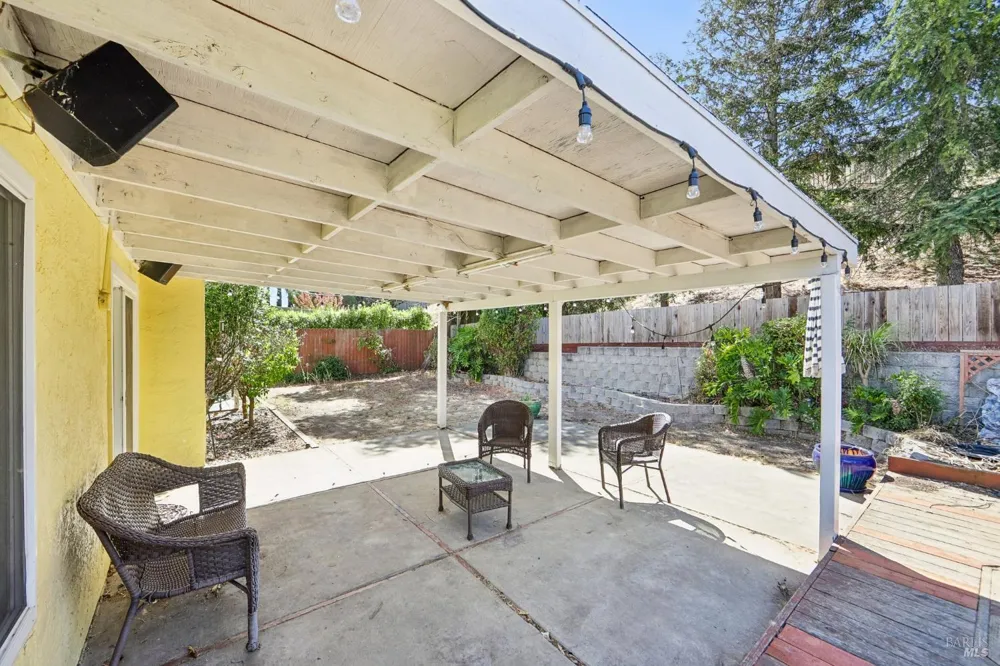 508 Poppy Circle Benicia, CA 94510