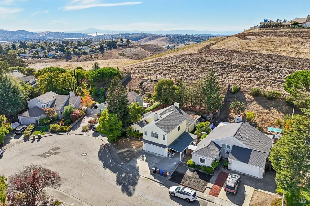 508 Poppy Circle Benicia, CA 94510