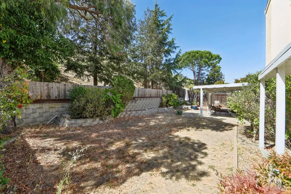 508 Poppy Circle Benicia, CA 94510