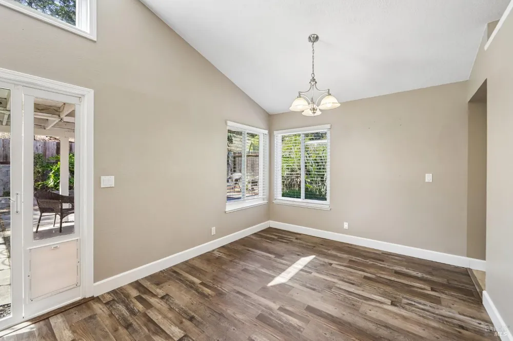 508 Poppy Circle Benicia, CA 94510