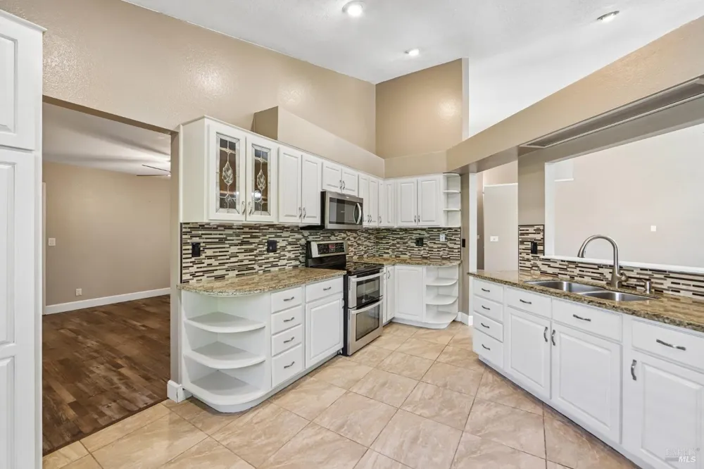 508 Poppy Circle Benicia, CA 94510