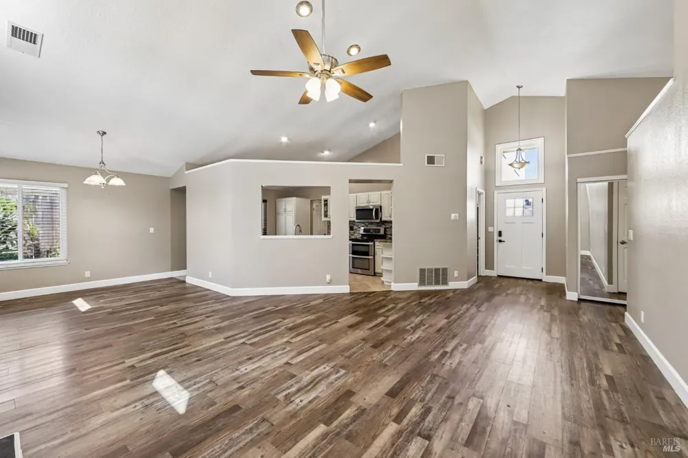 508 Poppy Circle Benicia, CA 94510