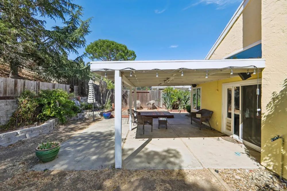 508 Poppy Circle Benicia, CA 94510