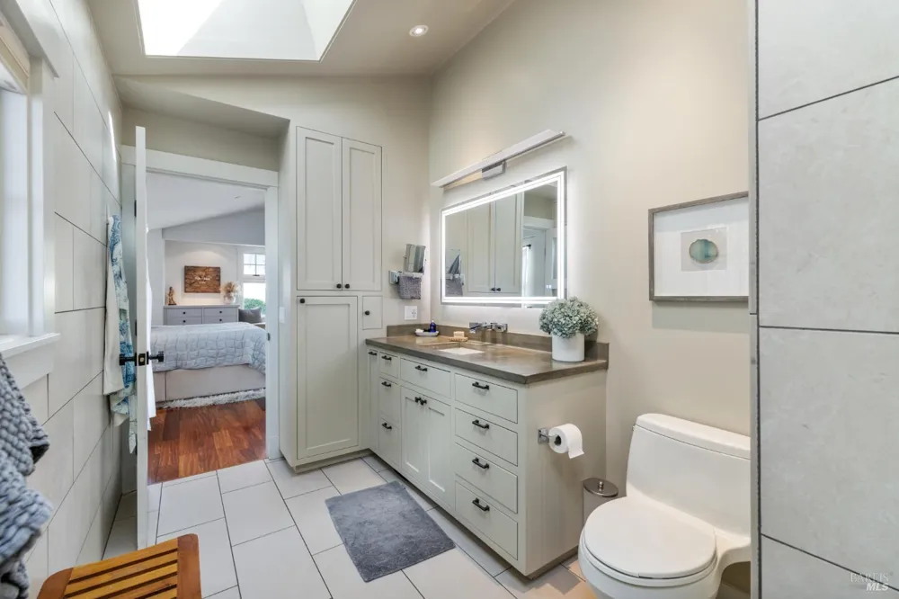 562 Community Hall Lane St. Helena, CA 94574