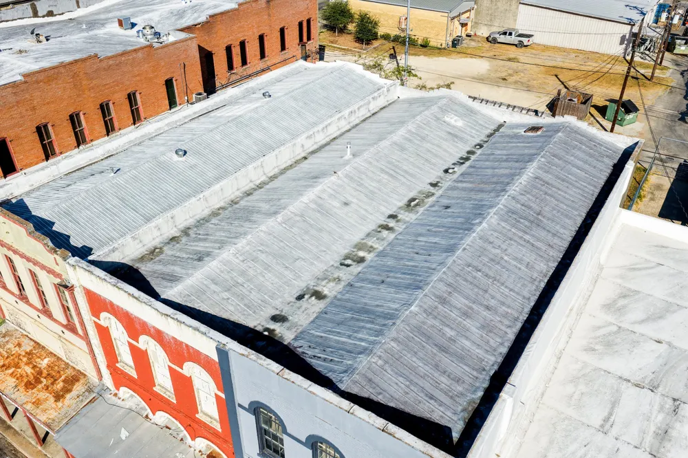 111 E Seventh Street Shiner, TX 77984