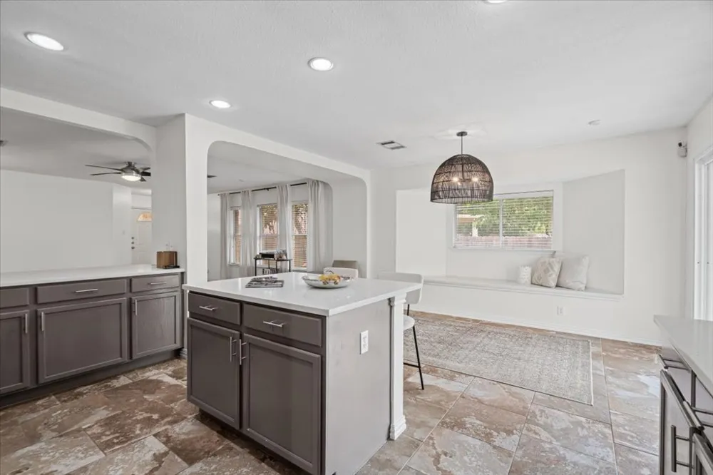 7451 Pusch Ridge Loop Austin, TX 78749