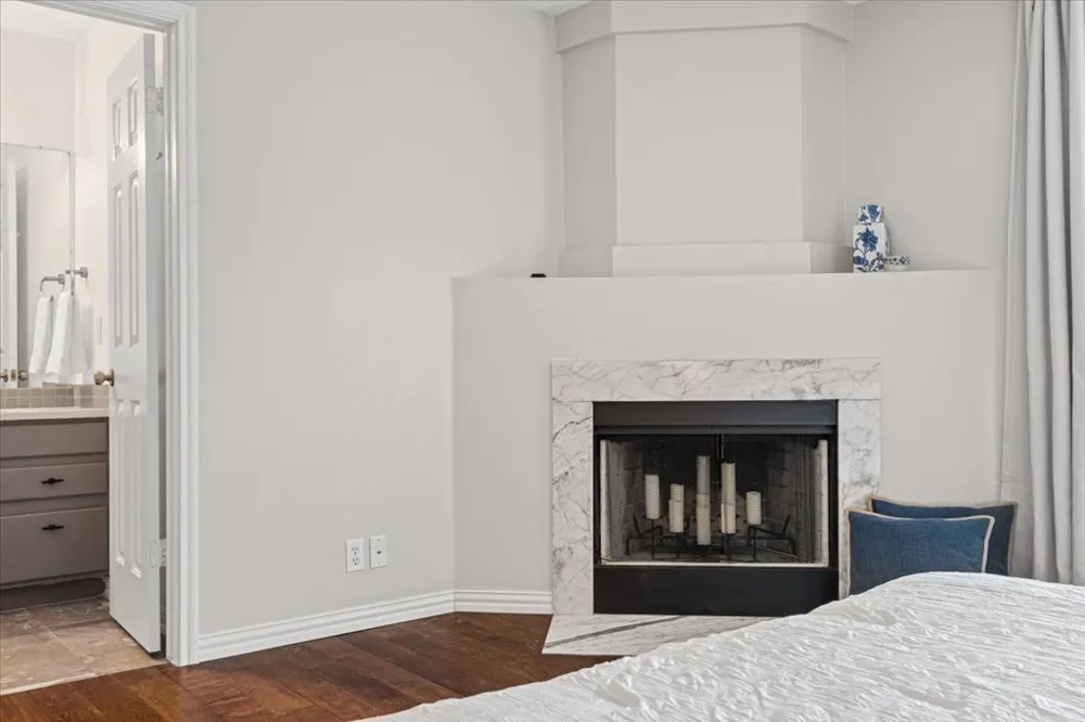 7451 Pusch Ridge Loop Austin, TX 78749