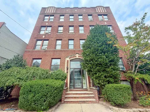 100 PROSPECT ST