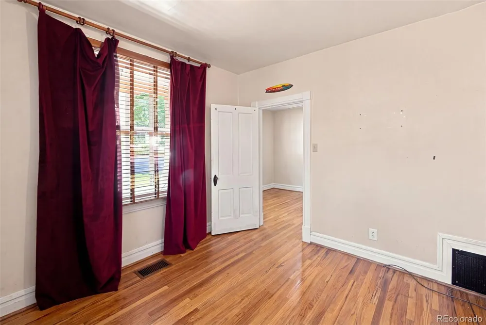 421 E Caramillo Street Colorado Springs, CO 80907