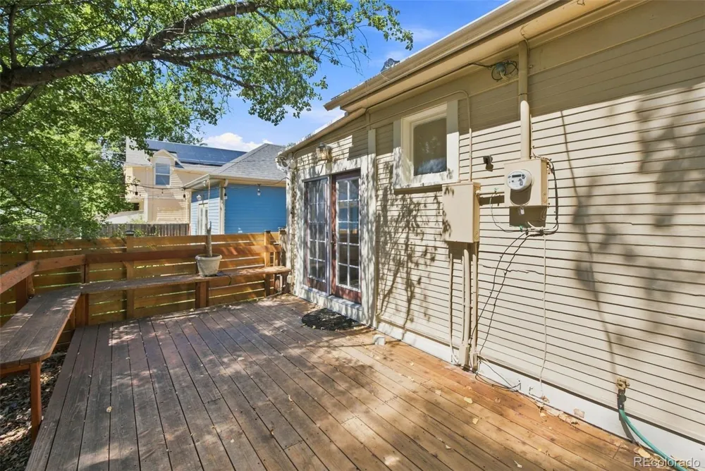 421 E Caramillo Street Colorado Springs, CO 80907