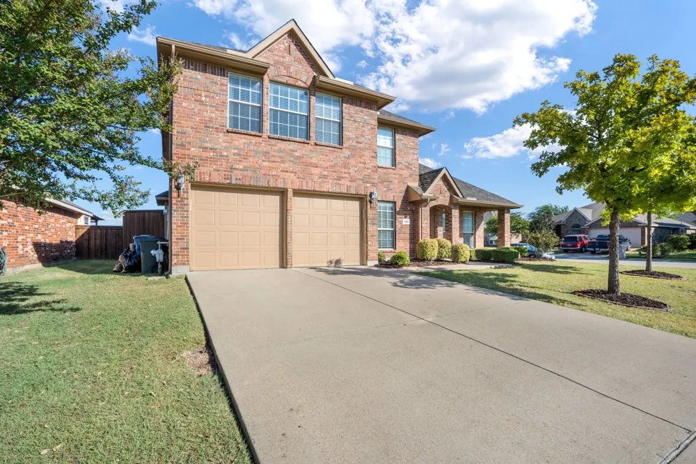 100 Highcreek Drive Forney, TX 75126