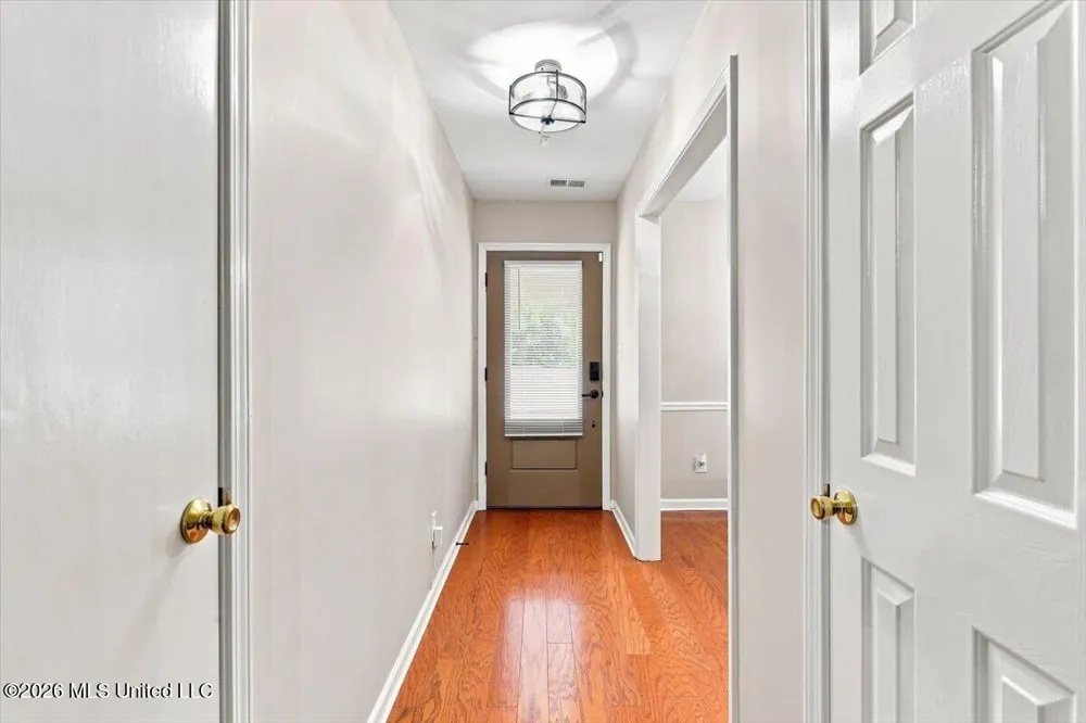 5285 Wildwood Drive Southaven, MS 38671