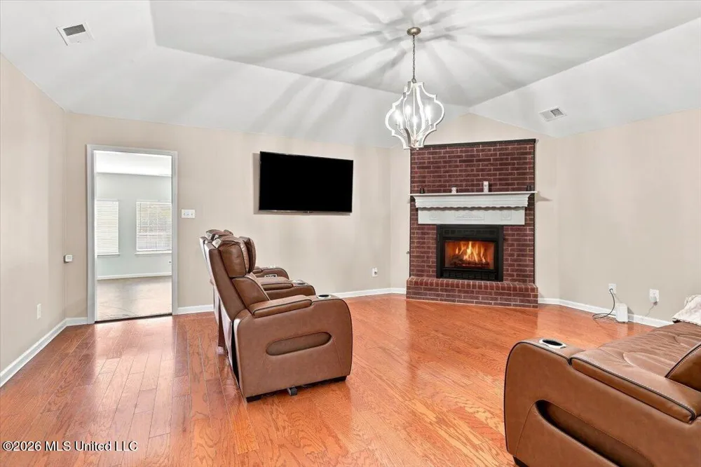 5285 Wildwood Drive Southaven, MS 38671