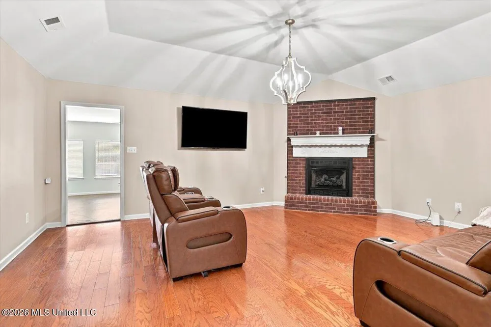 5285 Wildwood Drive Southaven, MS 38671