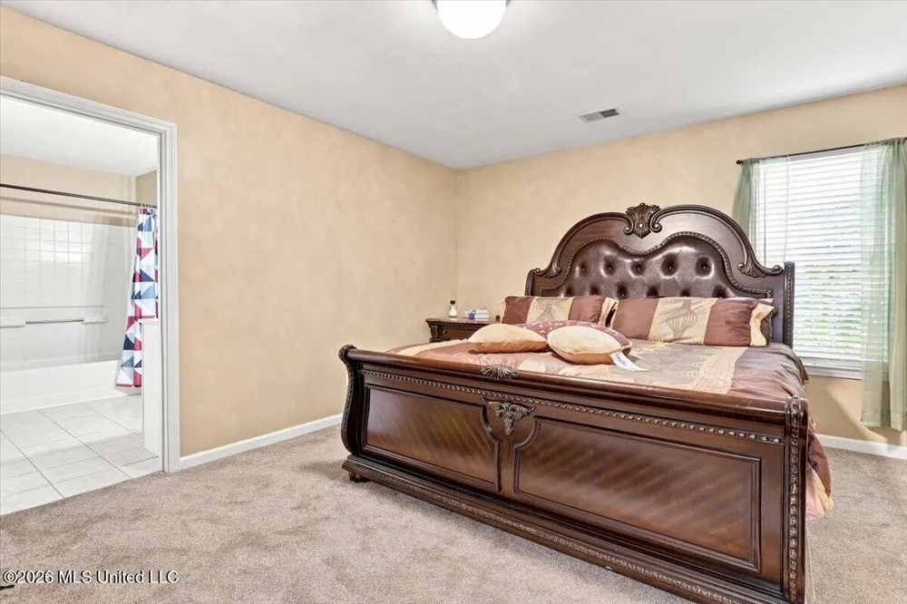 5285 Wildwood Drive Southaven, MS 38671
