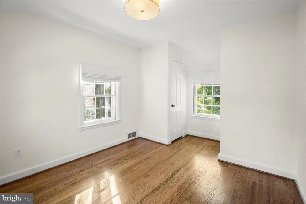 5920 WELBORN DRIVE Bethesda, MD 20816