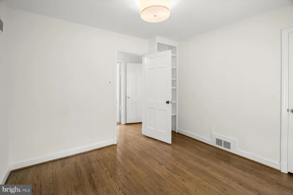 5920 WELBORN DRIVE Bethesda, MD 20816