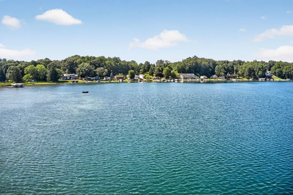 15172 Birch Lake Shore Drive Vandalia, MI 49095