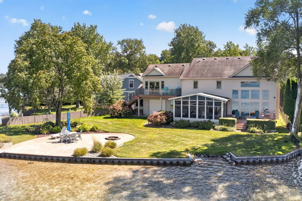 15172 Birch Lake Shore Drive Vandalia, MI 49095