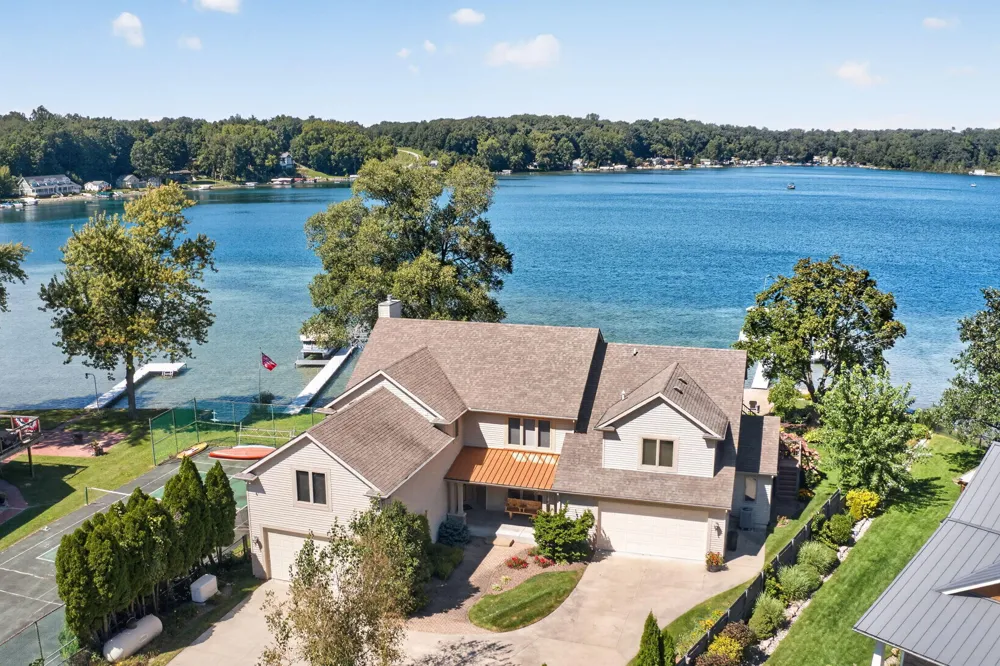 15172 Birch Lake Shore Drive Vandalia, MI 49095