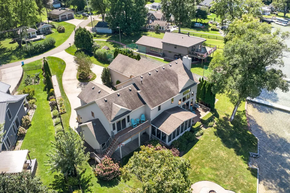 15172 Birch Lake Shore Drive Vandalia, MI 49095