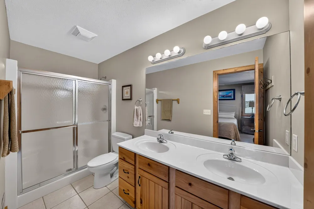 15172 Birch Lake Shore Drive Vandalia, MI 49095