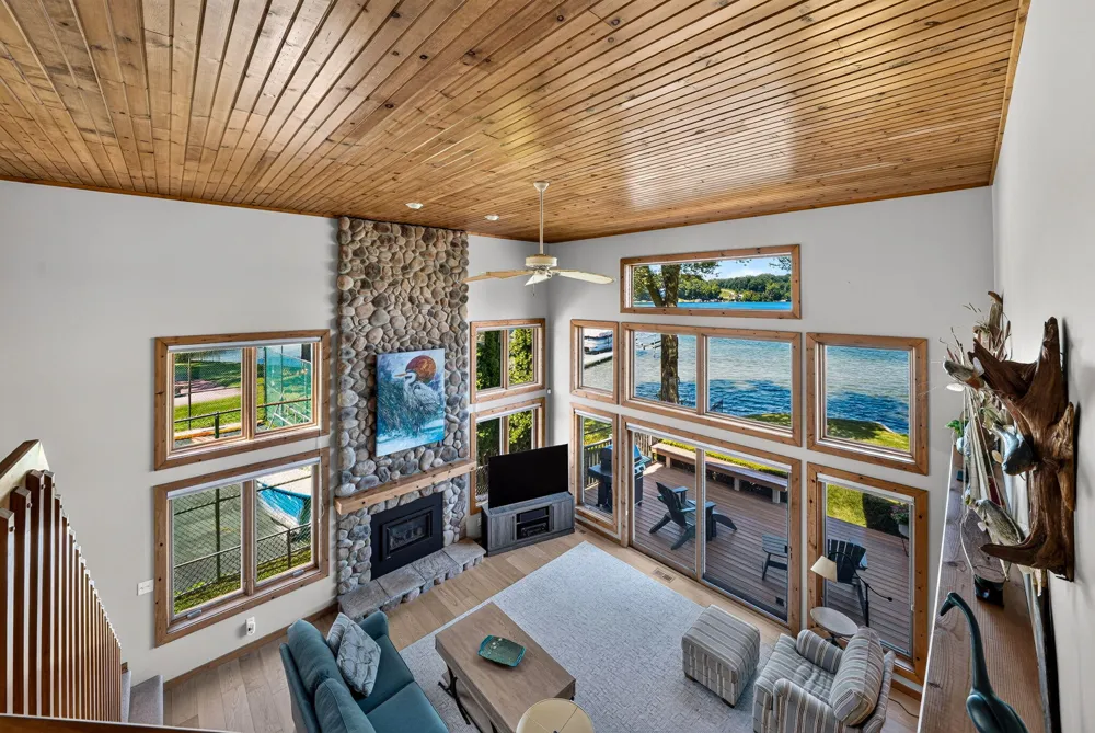 15172 Birch Lake Shore Drive Vandalia, MI 49095