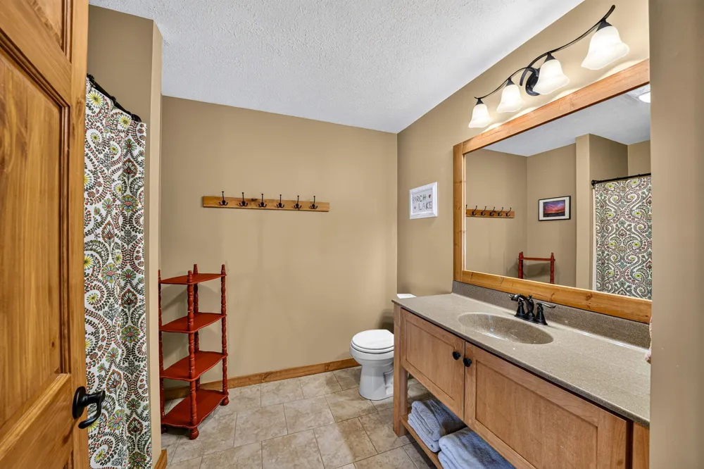 15172 Birch Lake Shore Drive Vandalia, MI 49095