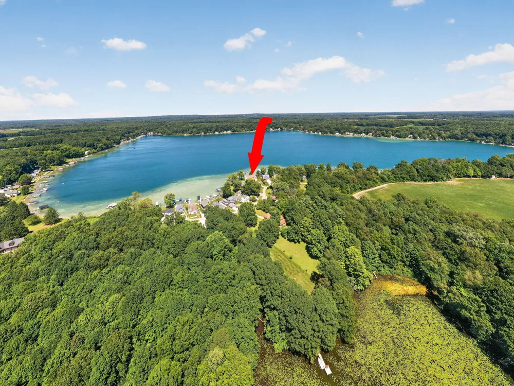 15172 Birch Lake Shore Drive Vandalia, MI 49095