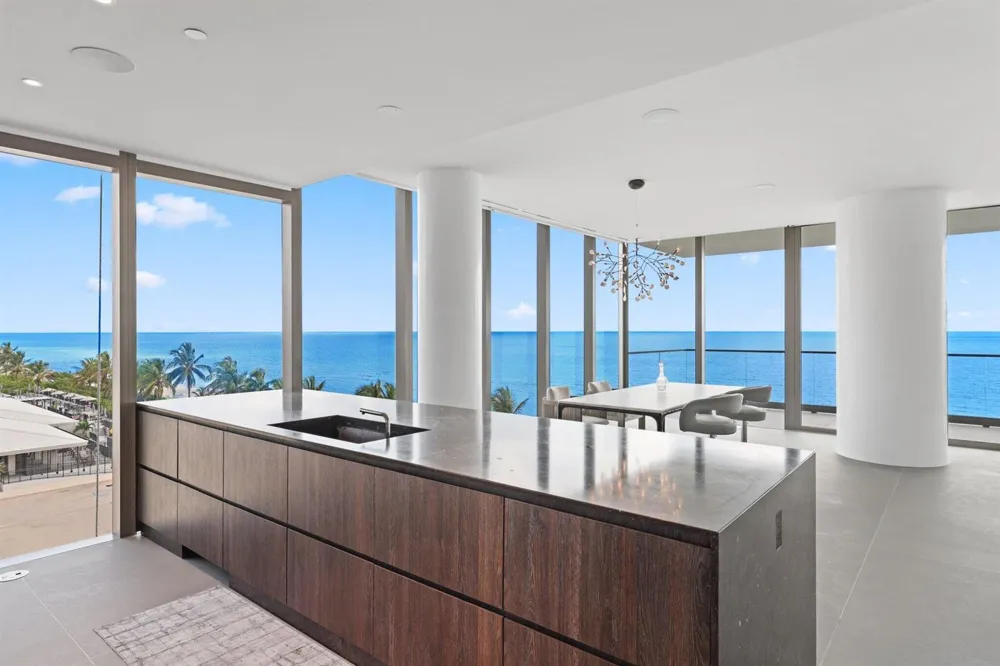 2000 S OCEAN DRIVE #5A Hallandale Beach, FL 33009