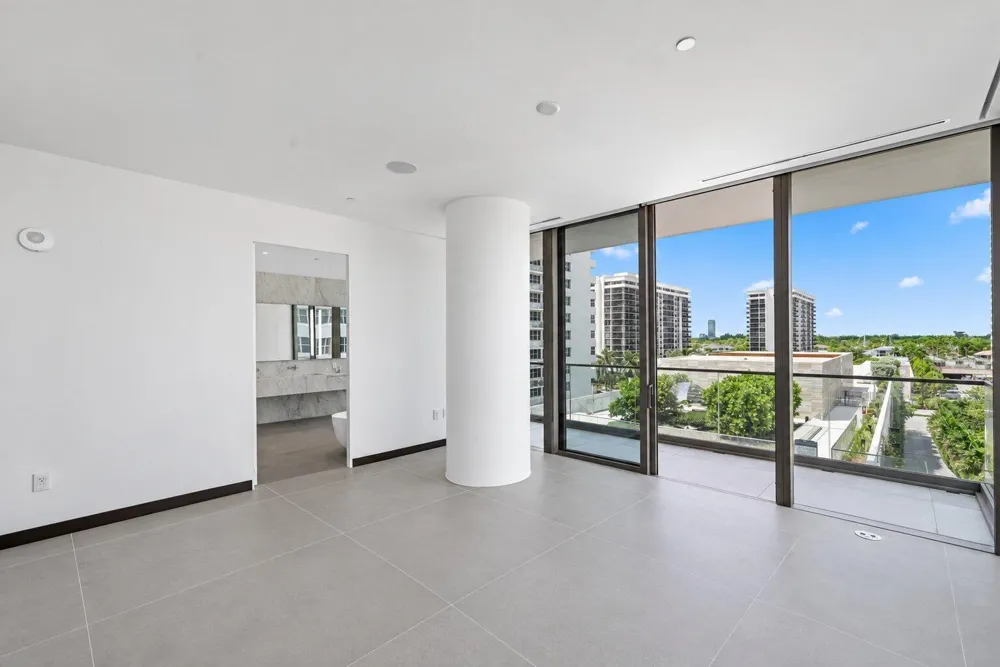 2000 S OCEAN DRIVE #5A Hallandale Beach, FL 33009
