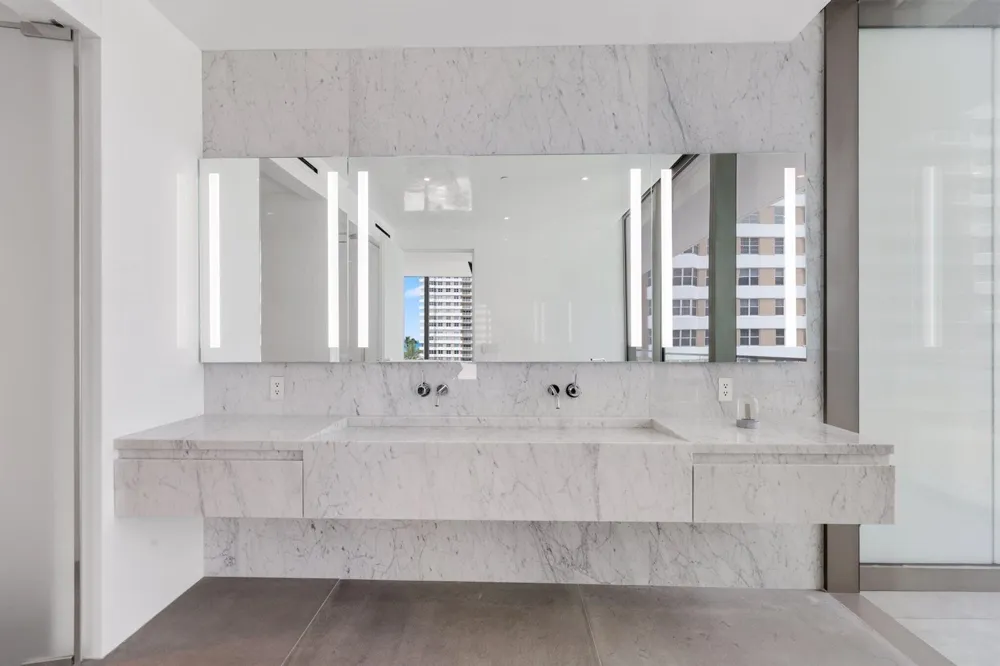 2000 S OCEAN DRIVE #5A Hallandale Beach, FL 33009